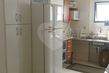 Cobertura à venda no Guarujá, Pitangueiras