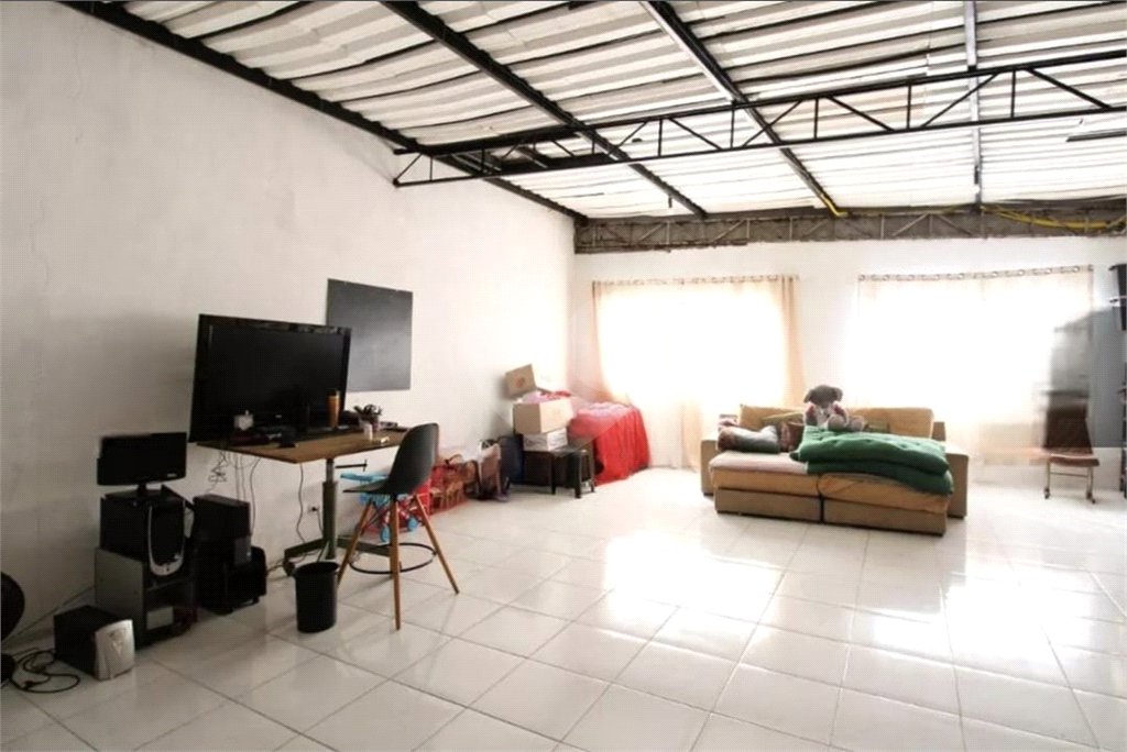 Casa no TREMEMBÉ Casa Estilo Rústico Industrial - JD GUAPIRA - CONDOMÍNIO FECHADO