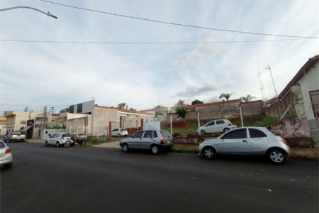 Terreno para venda.