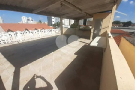 Sobrado á Venda com 200m² - Socorro