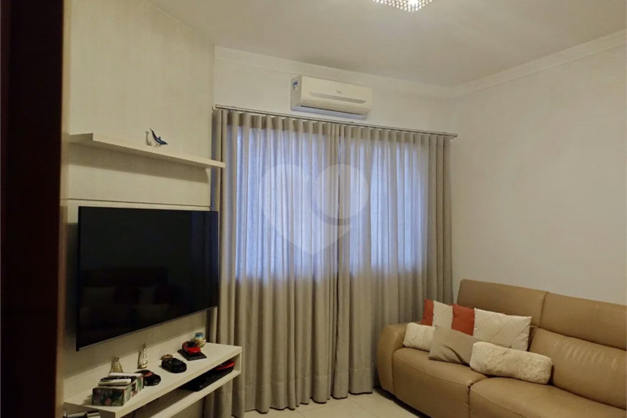 Bela casa térrea com 3 dormitórios no bairro Nova Piracicaba !!