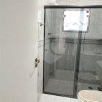 Casa com 324m², 4 dormitórios, sendo 1 suíte, 4 vagas, à venda no Jardim Las Vegas em Santo André.