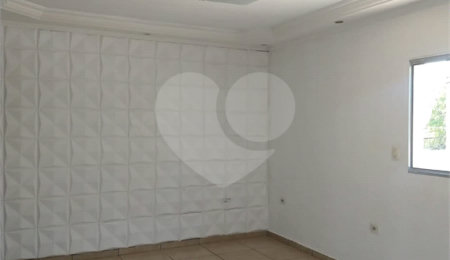 Casa à venda com 3 quartos, sendo 1 suíte,  em Vila Vitória, Santo André, SP