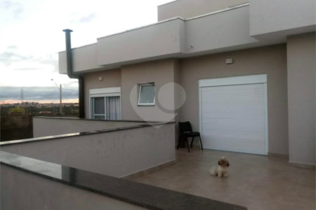 Sua nova casa com piscina e área gourmet te espera! no Golden Park em Hortolandia