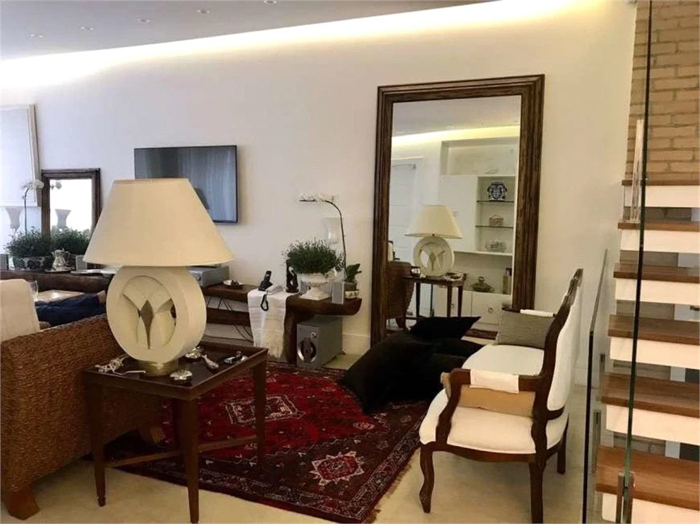 Casa à venda com 4 suítes em Vila São Silvestre, São Paulo, SP