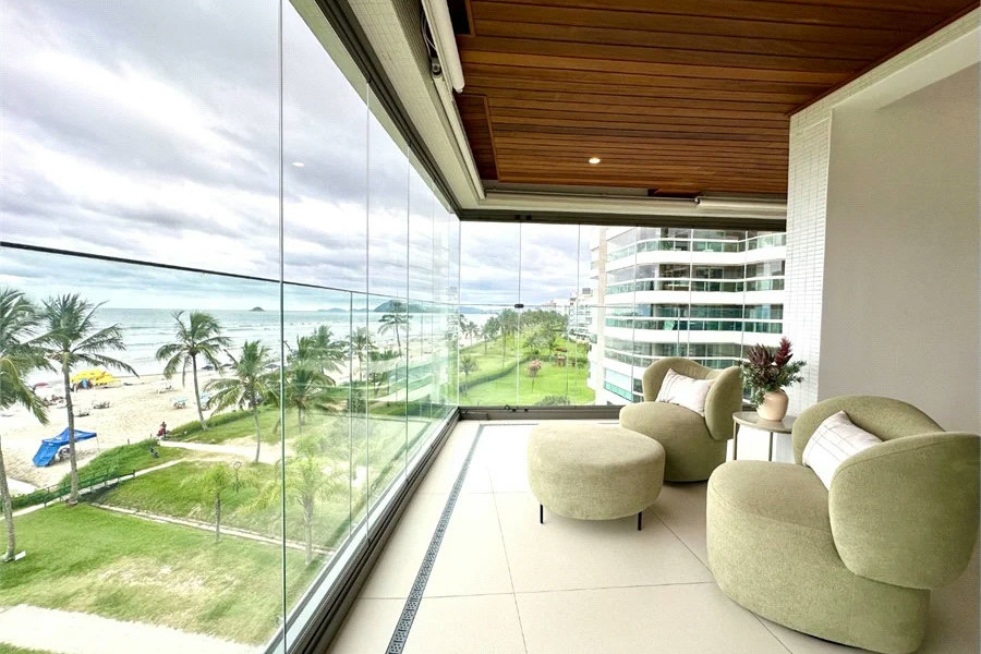 Apartamento à venda com 5 quartos, sendo 4 suítes,  em Riviera de São Lourenço, Bertioga, SP