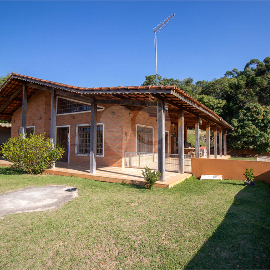 Chácara com 3 quartos à venda, 12500 m² - Parque Recreio Mirante - São Roque/SP