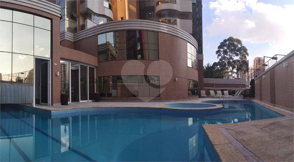 Cobertura alto padrão à venda no Jd. Anália Franco