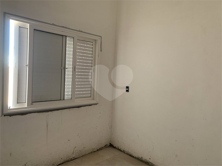 Casa 3 dormitórios - Condomínio MARF 3 - Bom Jesus dos Perdões