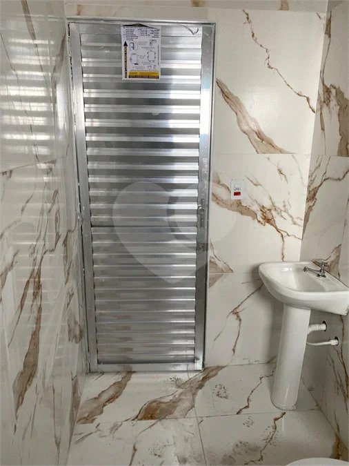 Galpão Comercial Novo para Locação – 350 m²