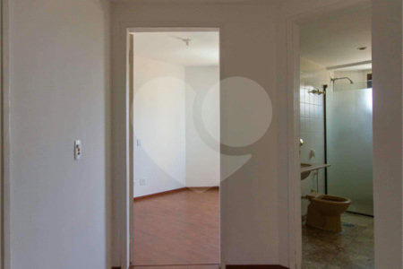 Apartamento residencial para Venda. Oportunidade abaixo do preço, Venha fazer uma visita.