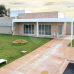 Terreno a venda com 300 metros quadrados no Condomínio Soleil
