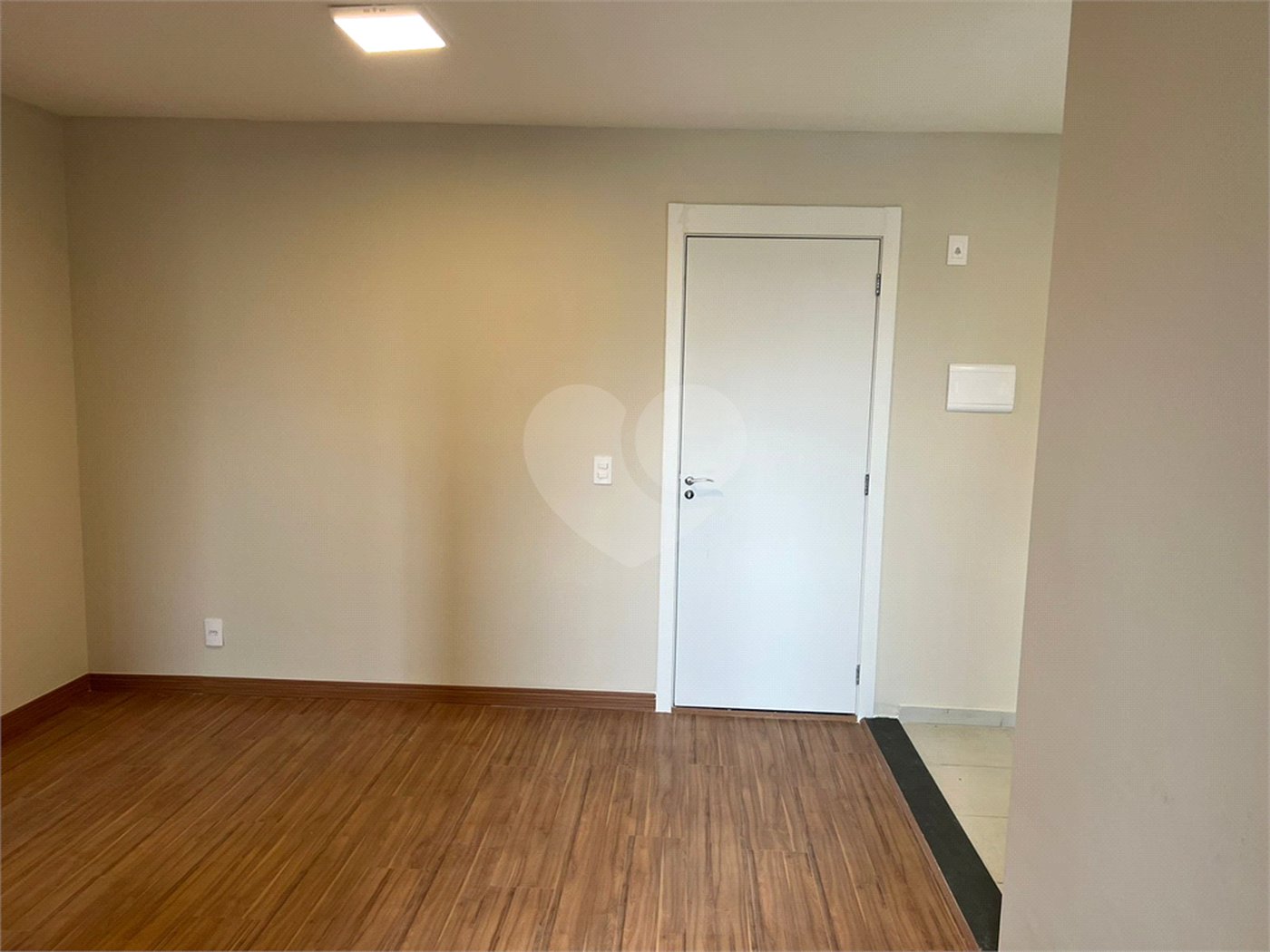 Apartamento de 40m² na Mooca para venda e locação - 2 dormitórios.