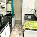 LINDO APARTAMENTO COM 02 DORMITÓRIOS.