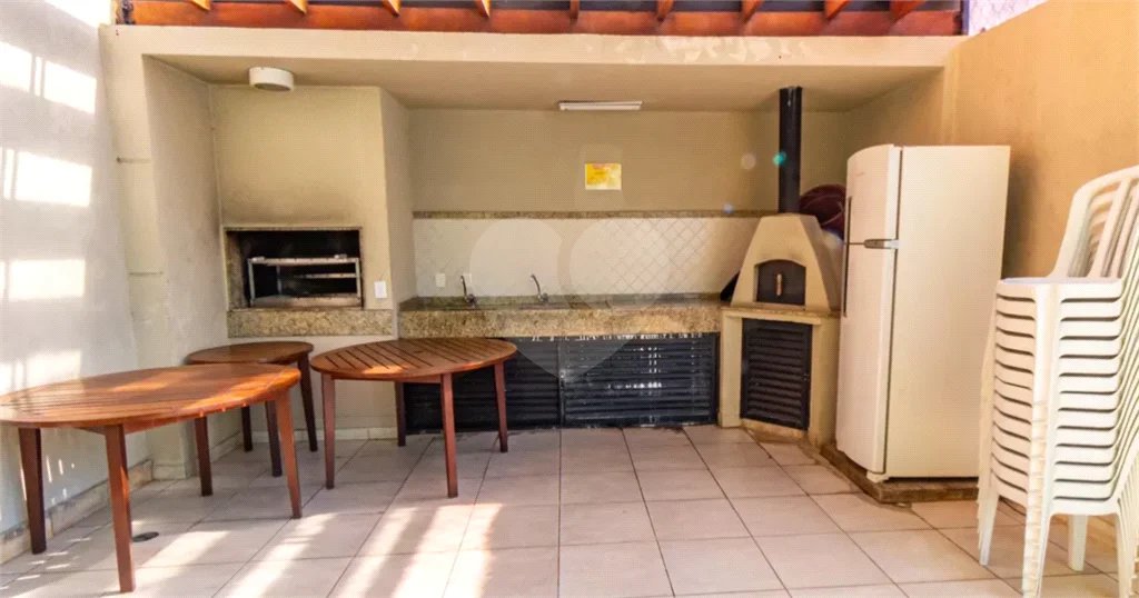 Apartamento à venda na Moóca, 68m², 2 dormitórios, 1 suíte, 1 vaga, ar condicionado, varanda, lazer completo