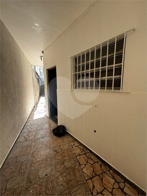 Casa com 70m², 3 dormitórios, sendo 1 suíte, 4 vagas, à venda no bairro do Ipiranga.