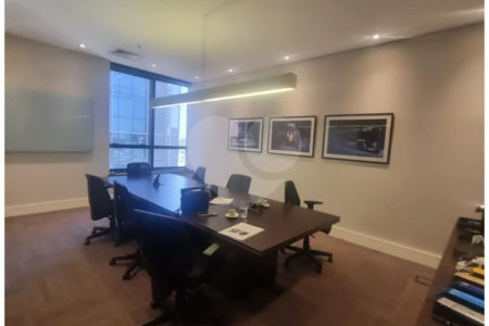 Olympic Tower 299 m² 8 Vagas de Garagem