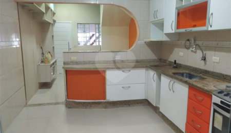 Sobrado à venda com 3 quartos, sendo 2 suítes,  em Belenzinho, São Paulo, SP
