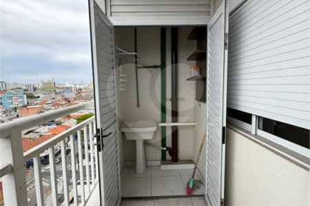 Apartamento à Venda na Rua Catumbi – 33m²