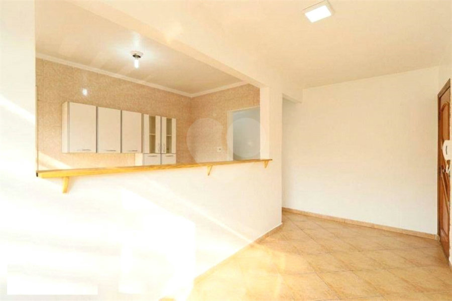 Jardim São Paulo apartamento à venda ao lado do Metrô apenas 2 quarteirões abaixo do preço!
