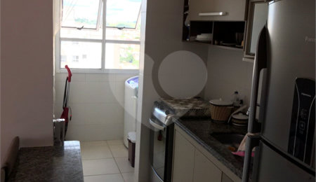 Apartamento à venda com 2 quartos em Vila Marcelino, São Carlos, SP