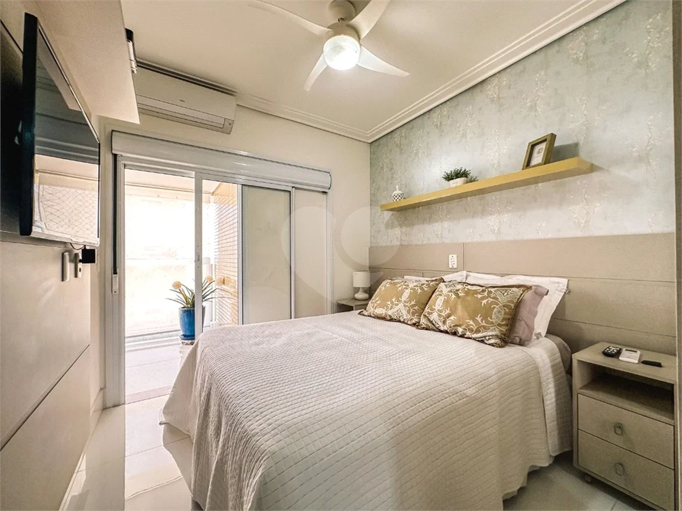 Apartamento à venda com 4 suítes em Riviera de São Lourenço, Bertioga, SP