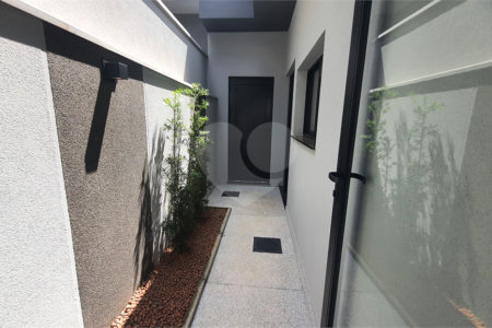 Casa à Venda de 03 dormitórios em São Carlos, no Condomínio Faixa Azul