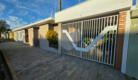 Casa à venda com 3 quartos, sendo 1 suíte,  em Vila Boa Vista, São Carlos, SP