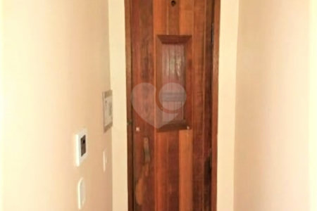 APARTAMENTO MOBILIADO, 1 DORMITORIO, FACIL fACESSO, 1 VAGA, LOCALIZAÇÃO EM MOEMA ÍNDIOS!!