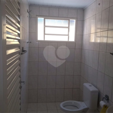 Casa á venda no Jardim são Batista.