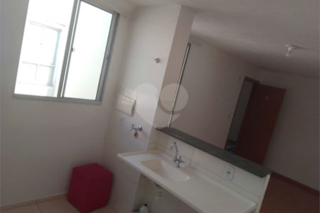 Apartamento no Condomínio Residencial Monte Everest