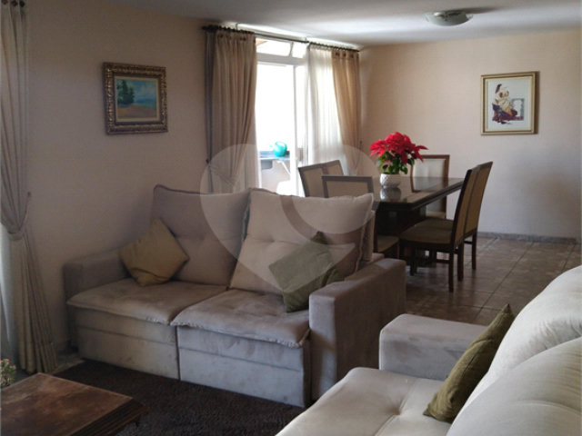 Apartamento à venda com 3 quartos, sendo 1 suíte,  em Pinheiros, São Paulo, SP