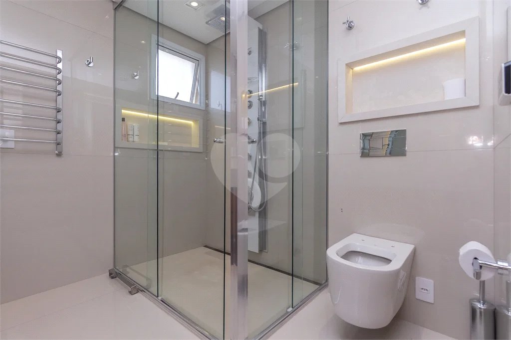 Apartamento - Vila Mariana - Alto Padrão - 3 Suítes - 4 Vagas - Venda / Compra - Próximo ao Metrô