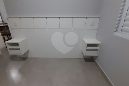 Apartamento Completo, Mobiliado e Pronto para Morar!