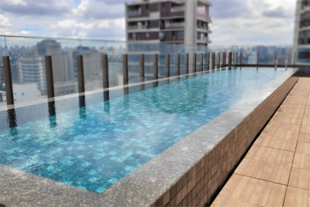 Studio sofisticado, totalmente mobiliado e pronto para morar