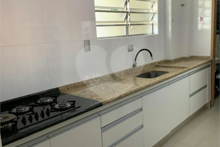Apto c/ 85m2 - 2 Dormts/1 Suíte/1 Vaga