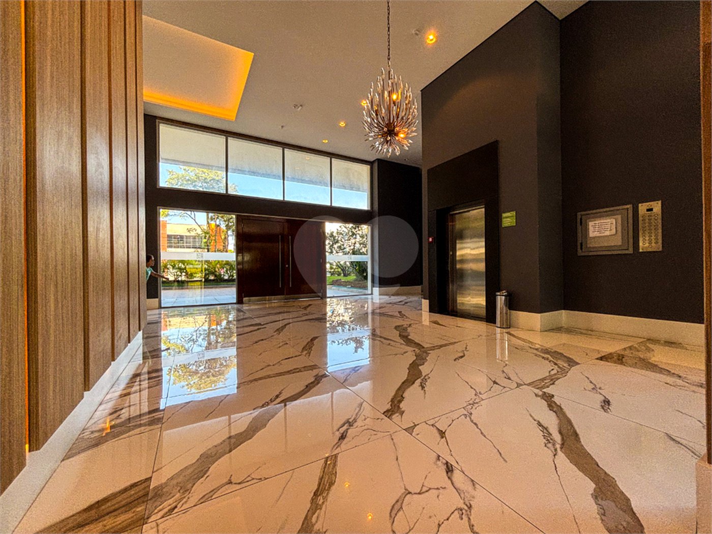 Apartamento à venda com 3 quartos, sendo 1 suíte,  em Jardim Marajoara, São Paulo, SP