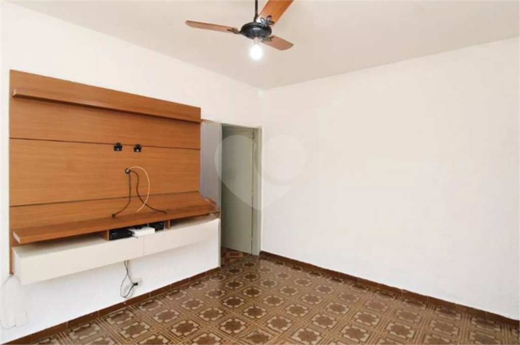 Casa á venda com 156m² e 2 dormitórios Jaçana