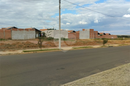 Terreno para venda em Ibaté/SP.