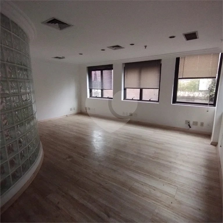 Sala comercial para locação no Jardim Paulista