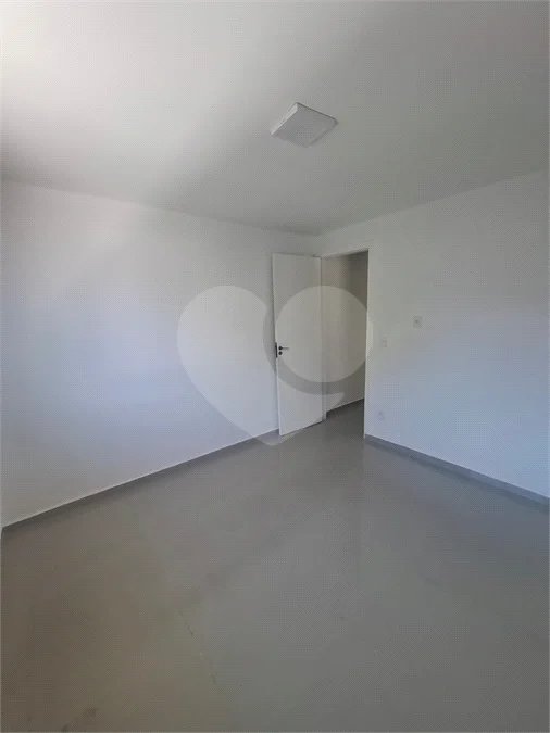 LINDA CASA DUPLEX EM CONDOMÍNIO – PRÓXIMA AO PARK SHOPPING - Aceita financiamento bancário e FGTS