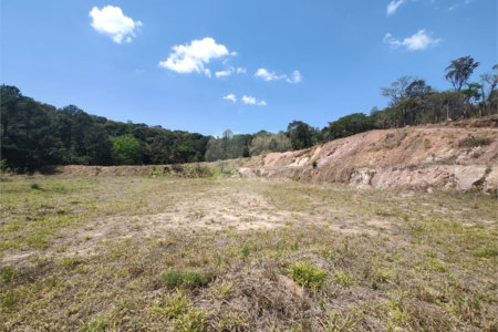 Área industrial e comercial em Atibaia com 15 mil metros, excelente localização com frente para rodovia Fernão Dias