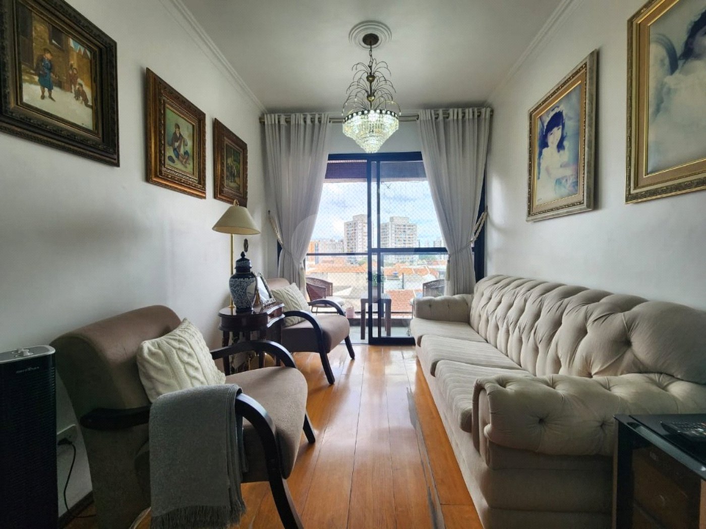 Apartamento com 70m² , 2 dormitórios , sendo 1 suíte , 2 vagas , à venda no Bosque da Saúde.