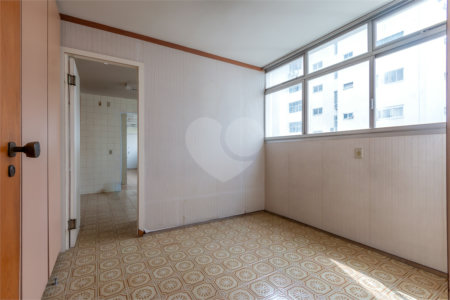 Apartamento para venda em Higienópolis com 3 dormitórios, - R Gabriel Dos Santos.Estuda Permuta.
