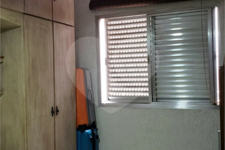 Apartamento à venda - Mooca.
