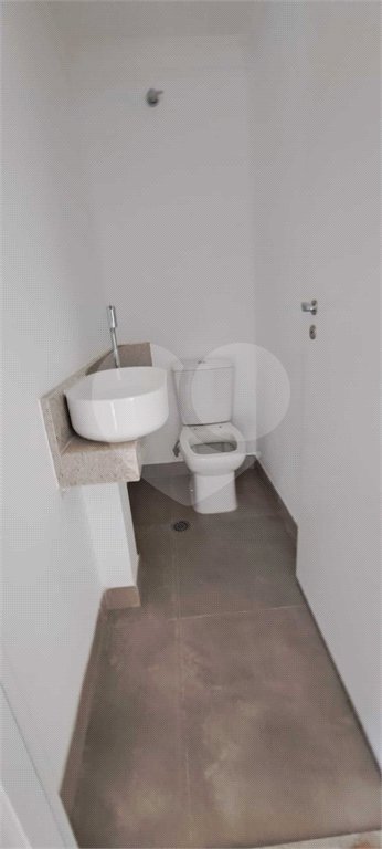 Apartamento á venda em Moema 75m² 2 Suítes 2 Vagas