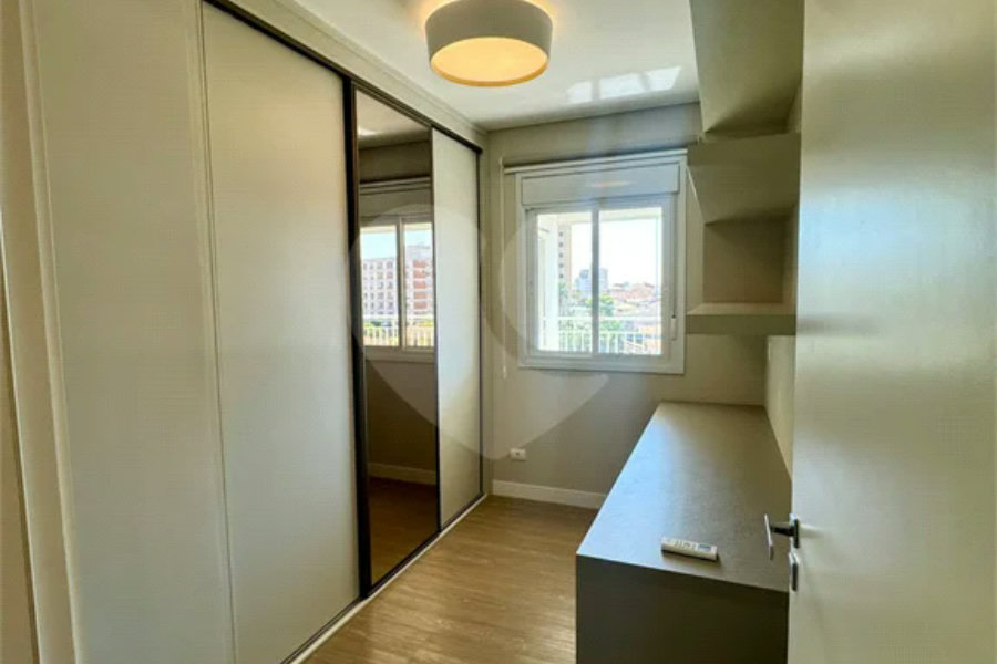Apartamento no Edifício Bellagio, com 3 dormitórios, sol da manha e na modalidade porteira fechada.