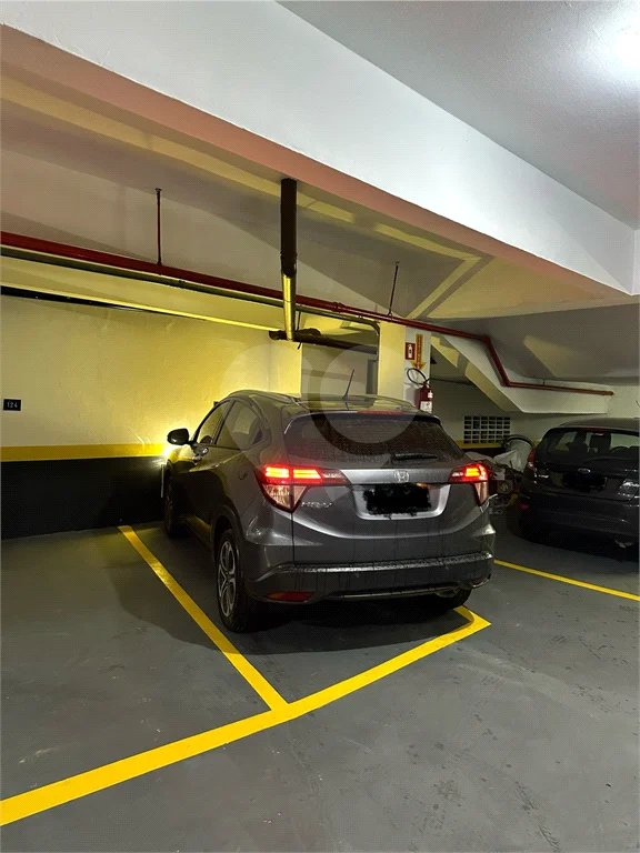 Amplo e Clássico: Apartamento de 90 m² em Higienópolis!