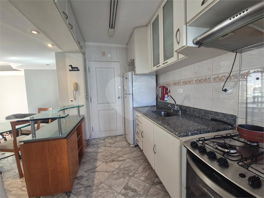 Apartamento Mobiliado, e Aconchegante, Bem Localizado