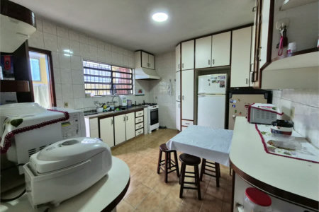 Sobrado à venda com 4 quartos em Jardim Sarah, São Paulo, SP